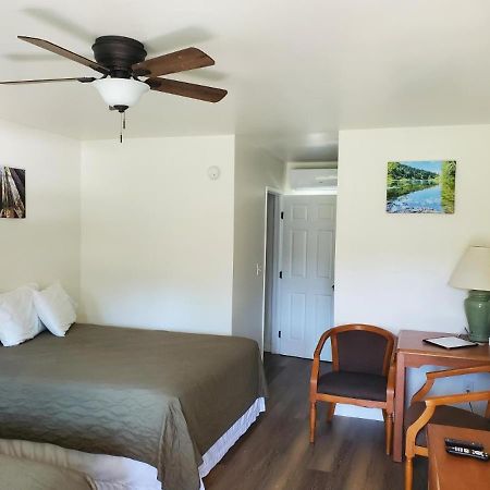Hiouchi Motel Crescent City Exterior photo